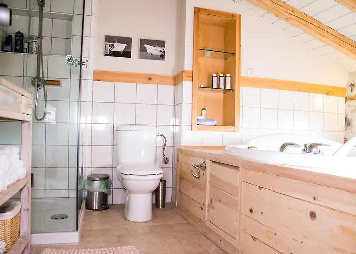 Oak & Pine Apartament